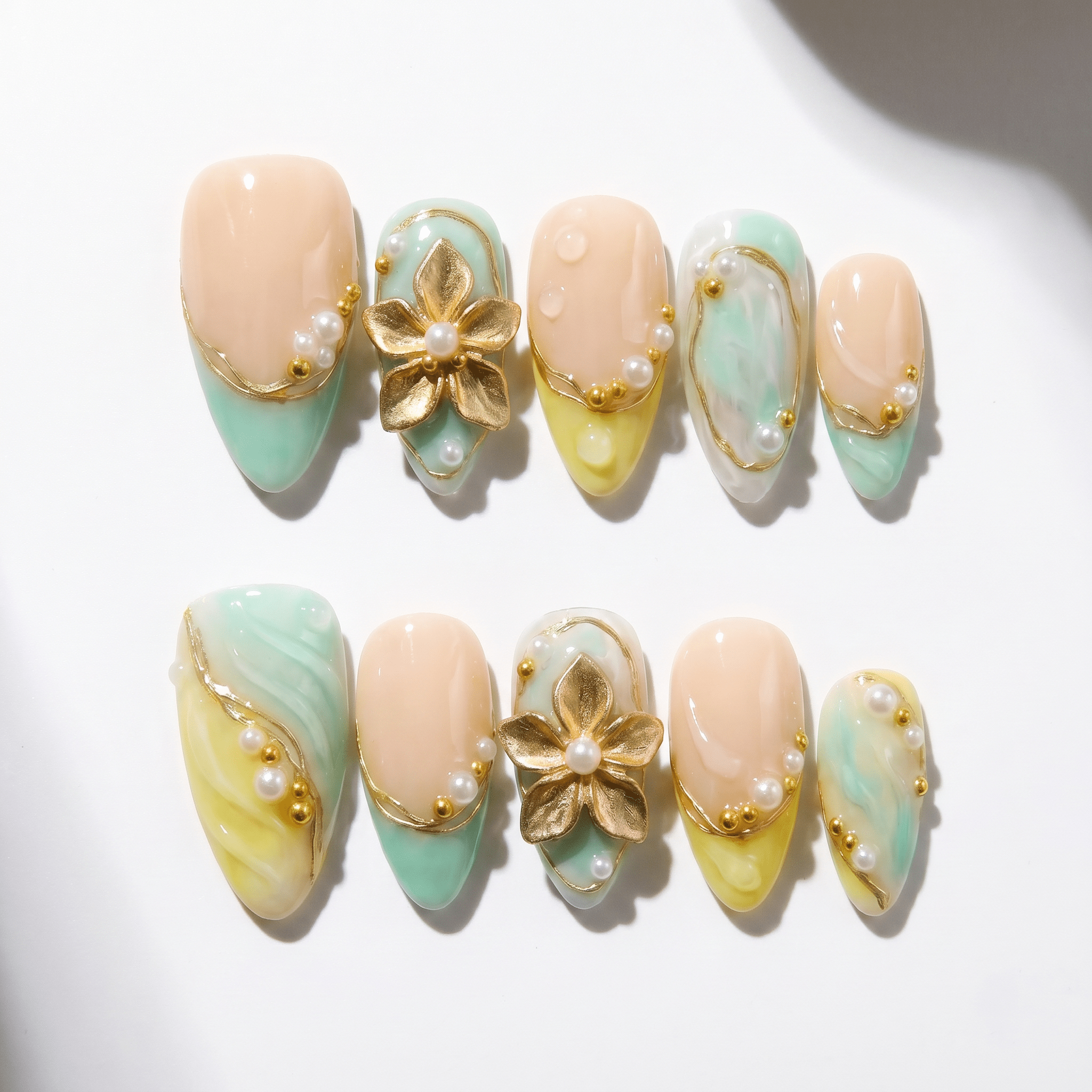 Floral Ethereal full press-on nail set – sizes XS–L by Handora