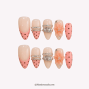 Floral Mocha floral press-on nails by Handora