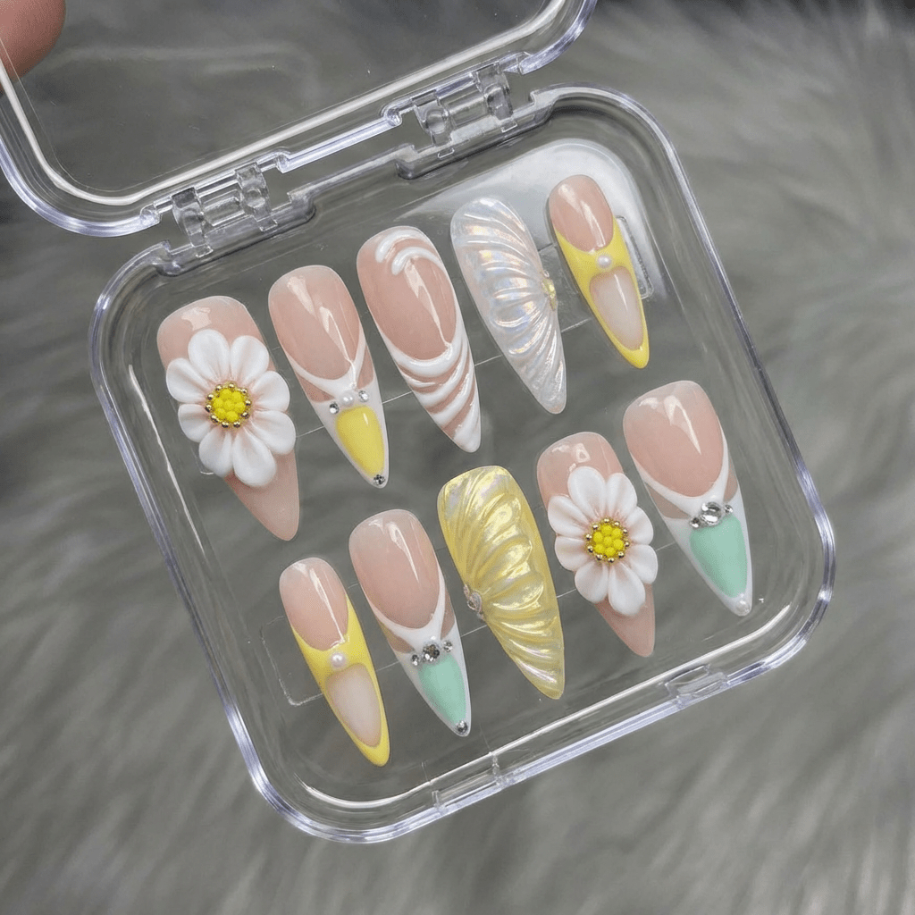 Floral Pearl press-on nails – design close-up by Handora
