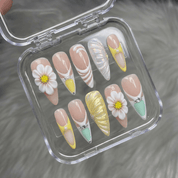 Floral Pearl press-on nails – design close-up by Handora
