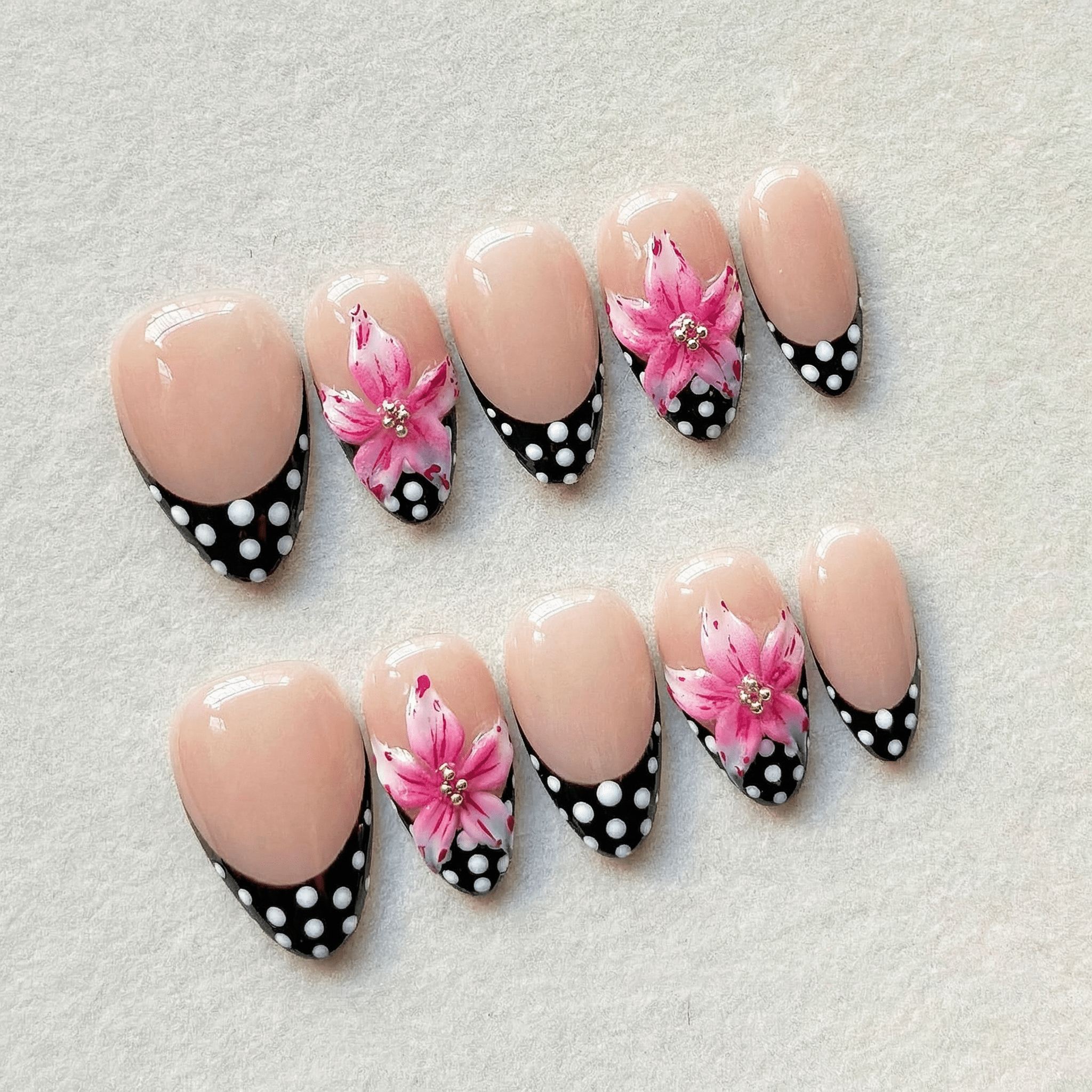 Floral Polka floral nail design – handmade press-on nails by Handora