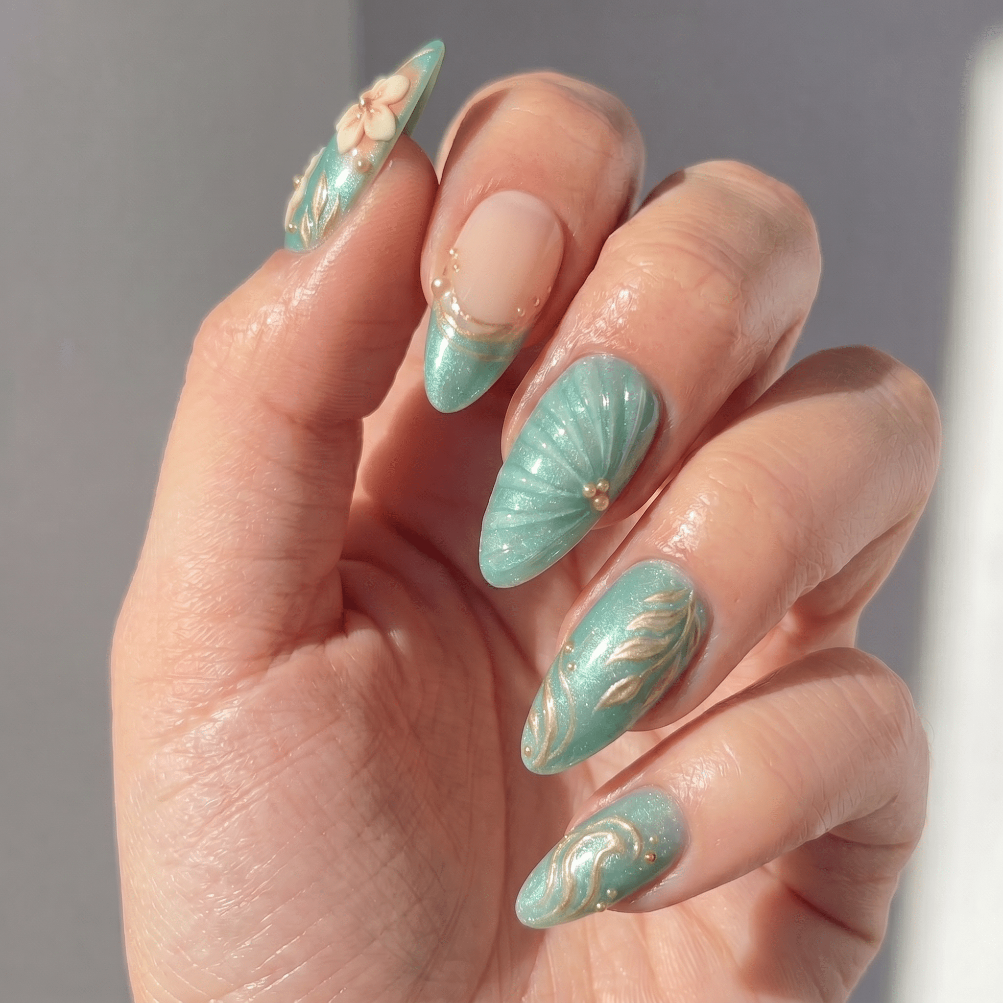 Floral Seafoam press-on nails – hand-painted reusable gel set by Handora