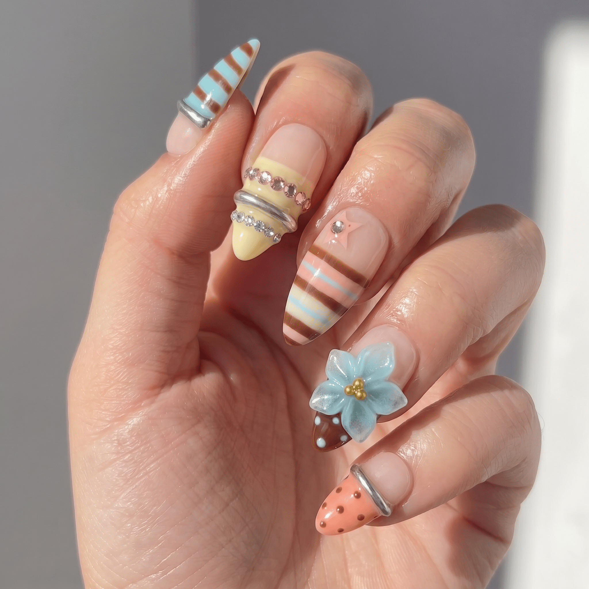 Floral Sorbet press-on nails – hand-painted reusable gel set by Handora