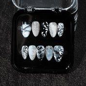 Fluid Ink press-on nails – design close-up by Handora