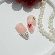 Frost Kiss oval press-on nails – design close-up by Handora