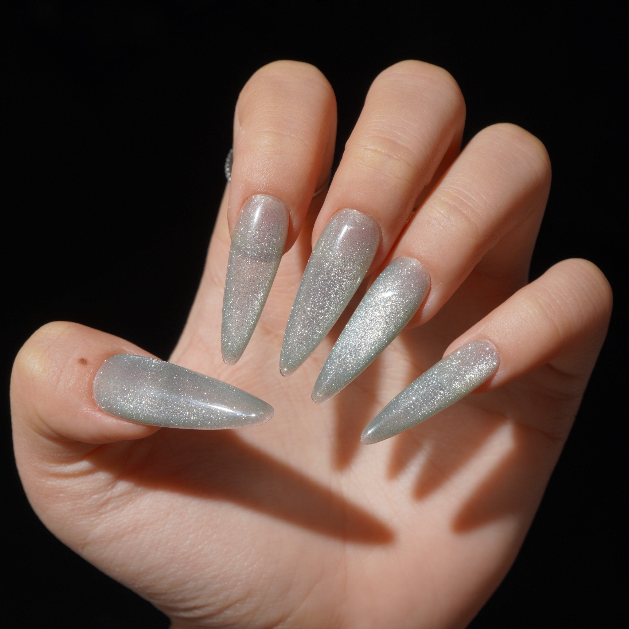 Frostbeam cat eye nail design – handmade press-on nails by Handora