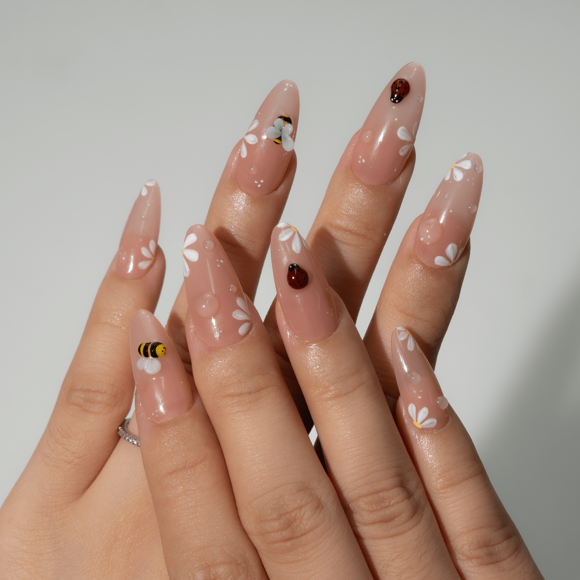 Garden Insects floral nail design – handmade press-on nails by Handora
