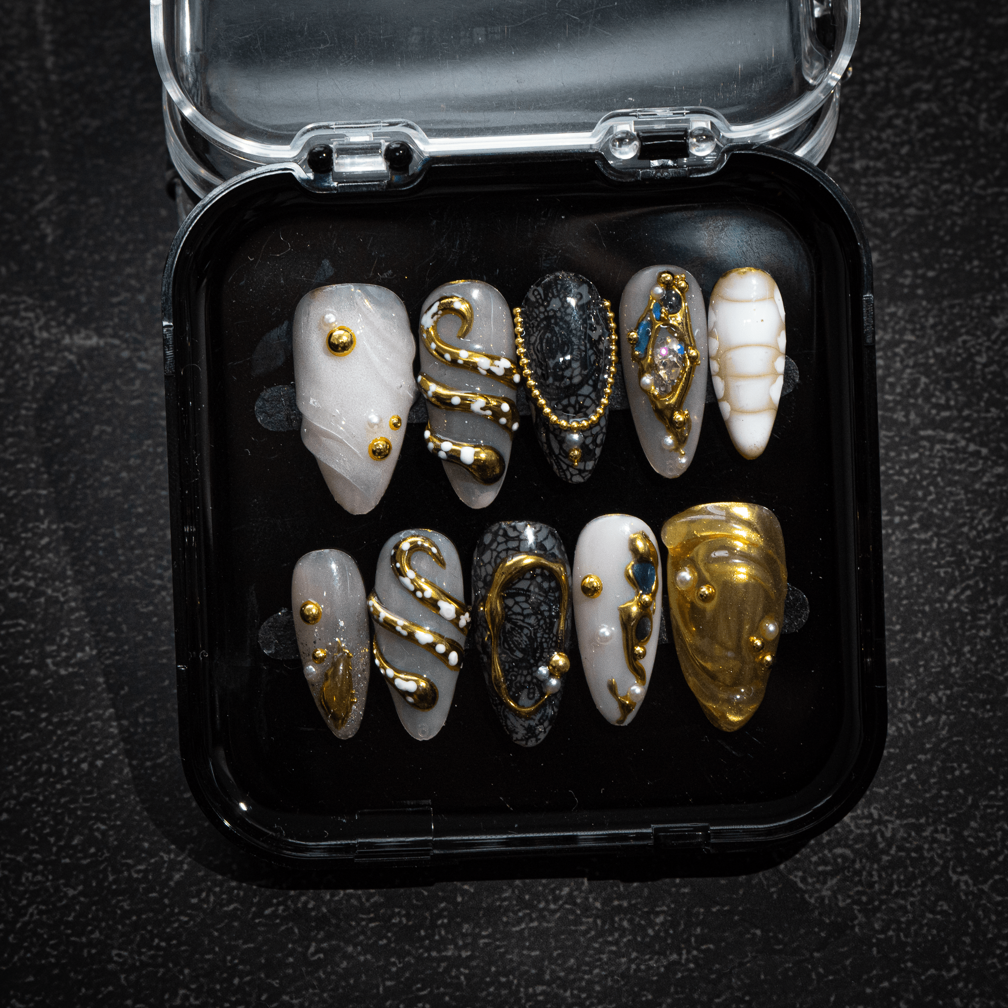 Gilded Baroque 3d nail design – handmade press-on nails by Handora