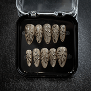Gilded Foliage full press-on nail set – sizes XS–L by Handora