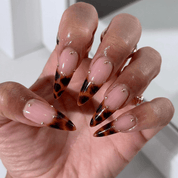 Gilded Leopard press-on nails – hand-painted reusable gel set by Handora