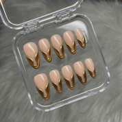 Gilded Onyx press-on nails by Handora