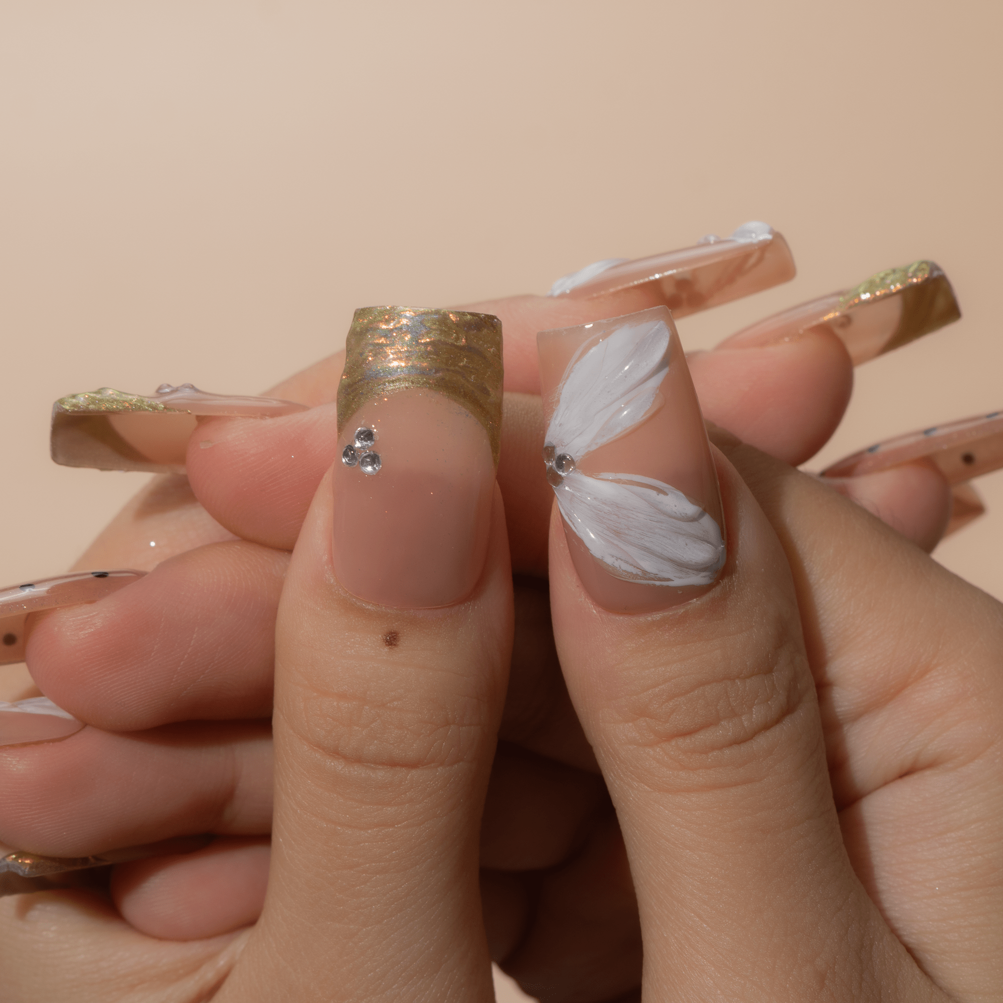 Gilded Petals square press-on nails – design close-up by Handora