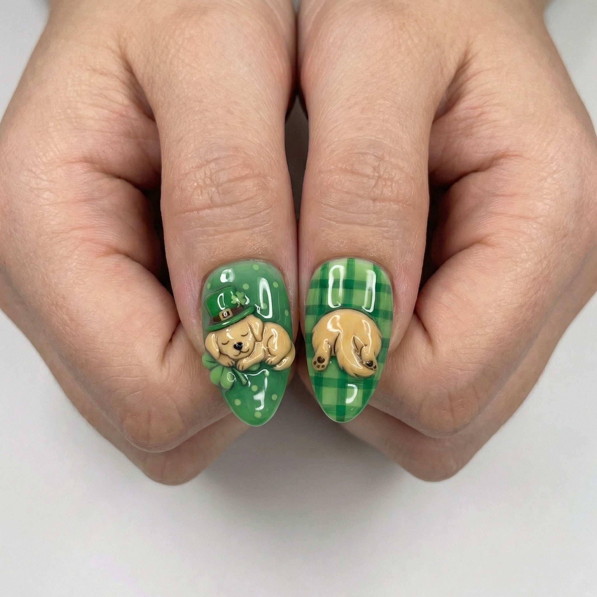 Golden Clover full press-on nail set – sizes XS–L by Handora