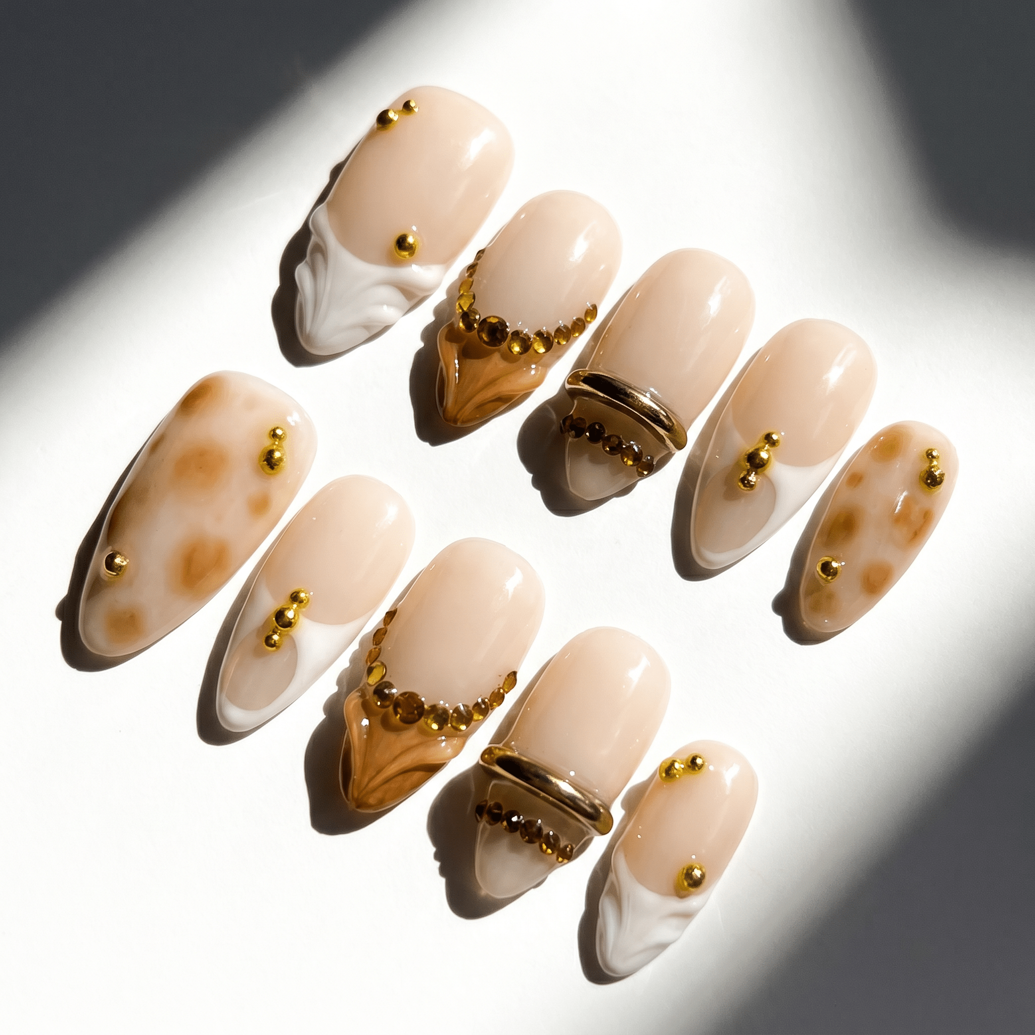 Golden Leopard full press-on nail set – sizes XS–L by Handora