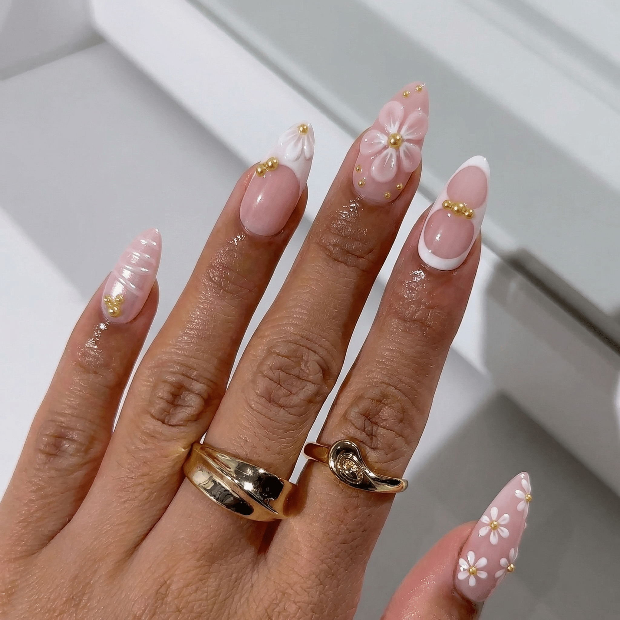 Golden Petals press-on nails – design close-up by Handora