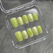 Green Grape full press-on nail set – sizes XS–L by Handora