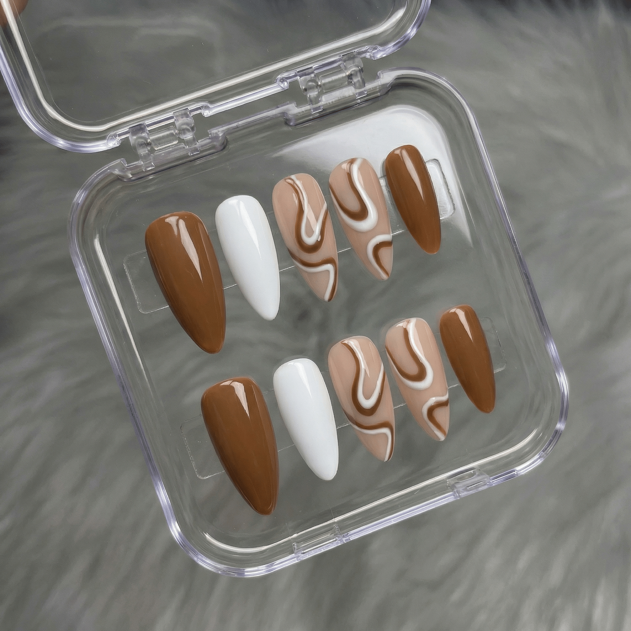 Jade Wave nail design – handmade press-on nails by Handora