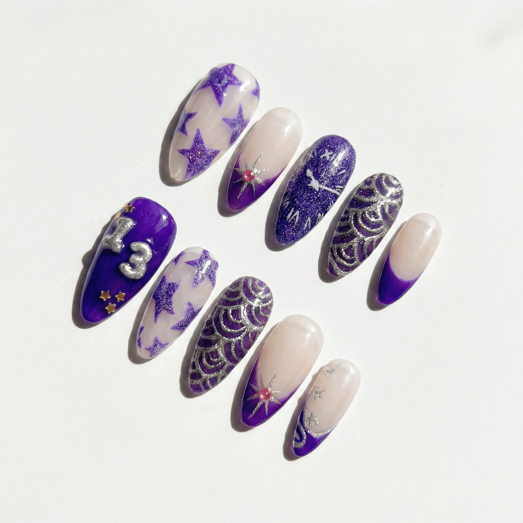 Karma's Time full press-on nail set – sizes XS–L by Handora