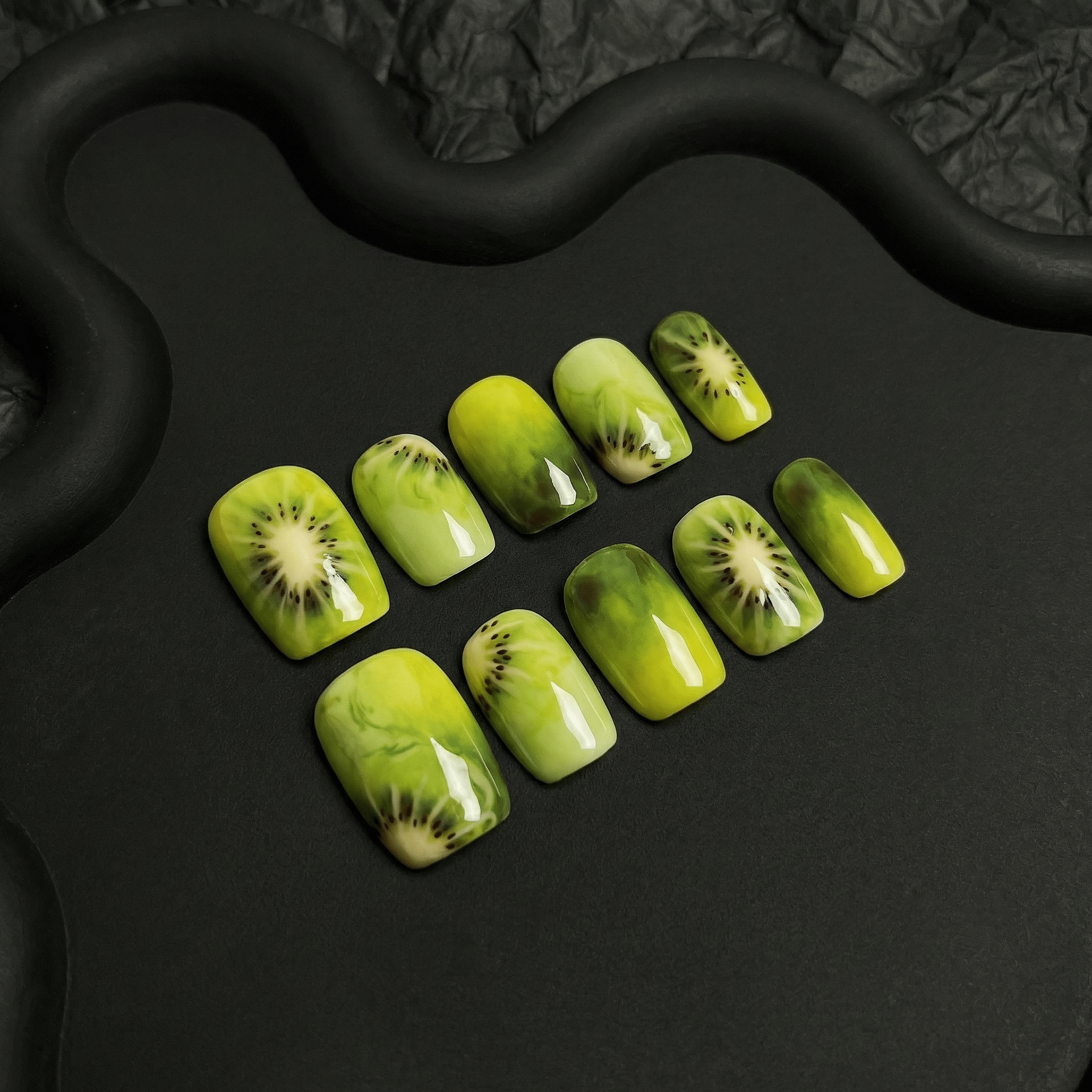 Kiwi Crush salon-quality handmade press-on nails by Handora