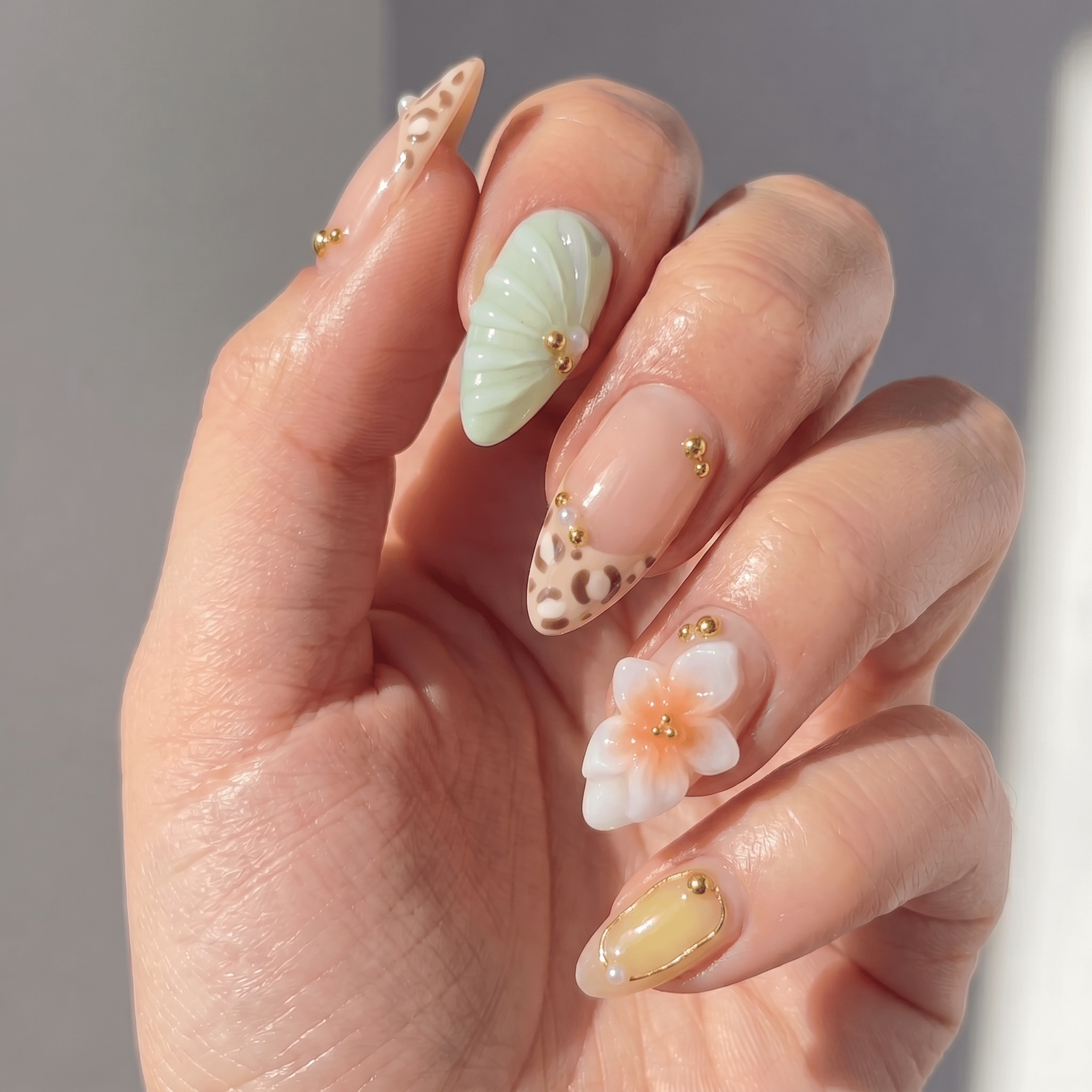 Leopard Flower full press-on nail set – sizes XS–L by Handora