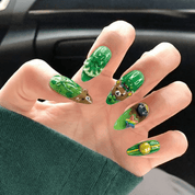 Lucky Beary full press-on nail set – sizes XS–L by Handora
