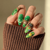Lucky Beary press-on nails by Handora