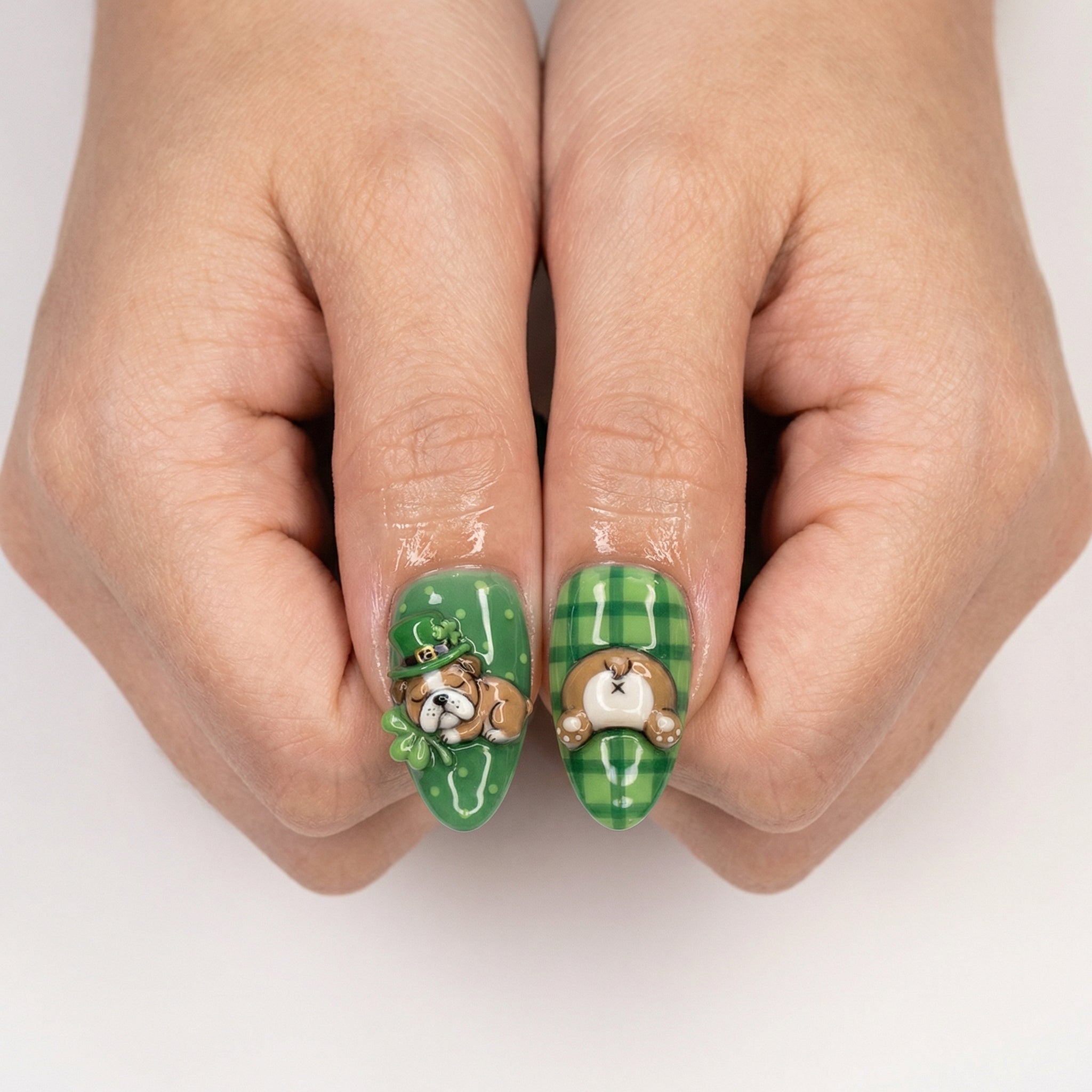 Lucky Bulldog press-on nails – design close-up by Handora