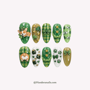 Lucky Corgi press-on nails by Handora