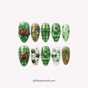 Lucky Puppy 3d press-on nails by Handora