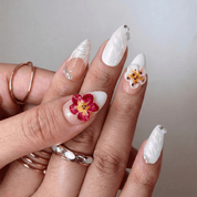 Lustrous Rose press-on nails – design close-up by Handora