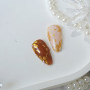 Meadow Flutter press-on nails – design close-up by Handora