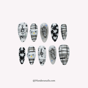 Melody Muse 3d press-on nails by Handora