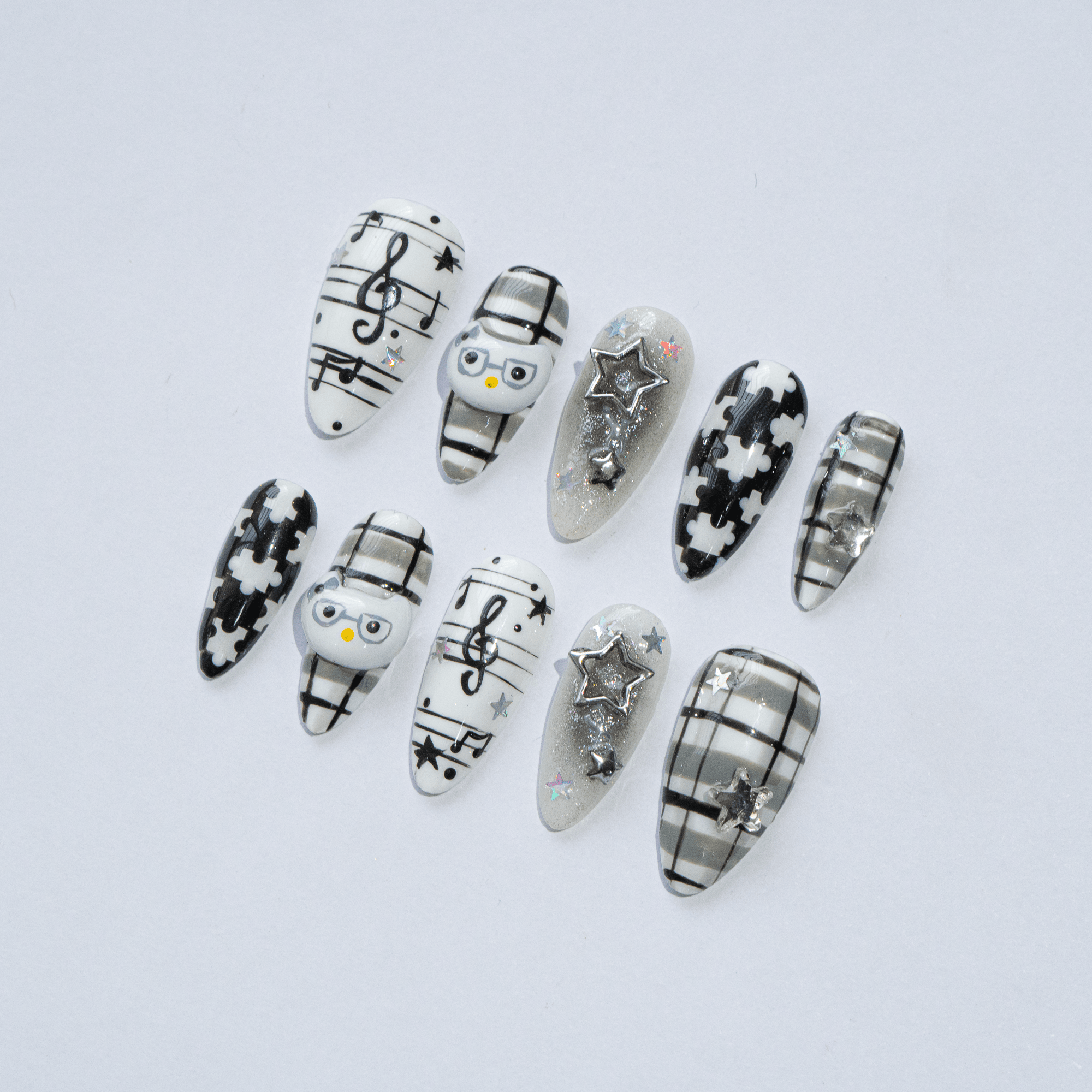 Melody Muse 3d nail design – handmade press-on nails by Handora