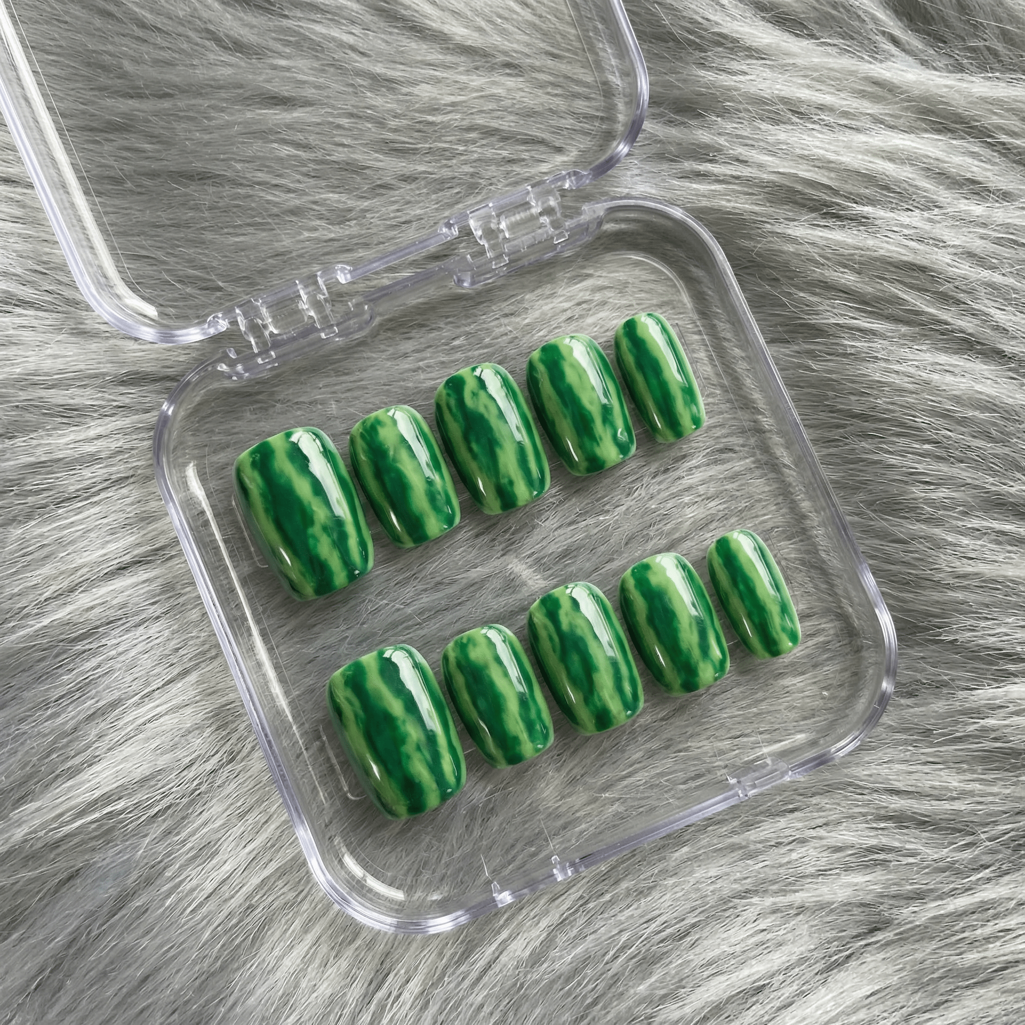 Melon Splash full press-on nail set – sizes XS–L by Handora