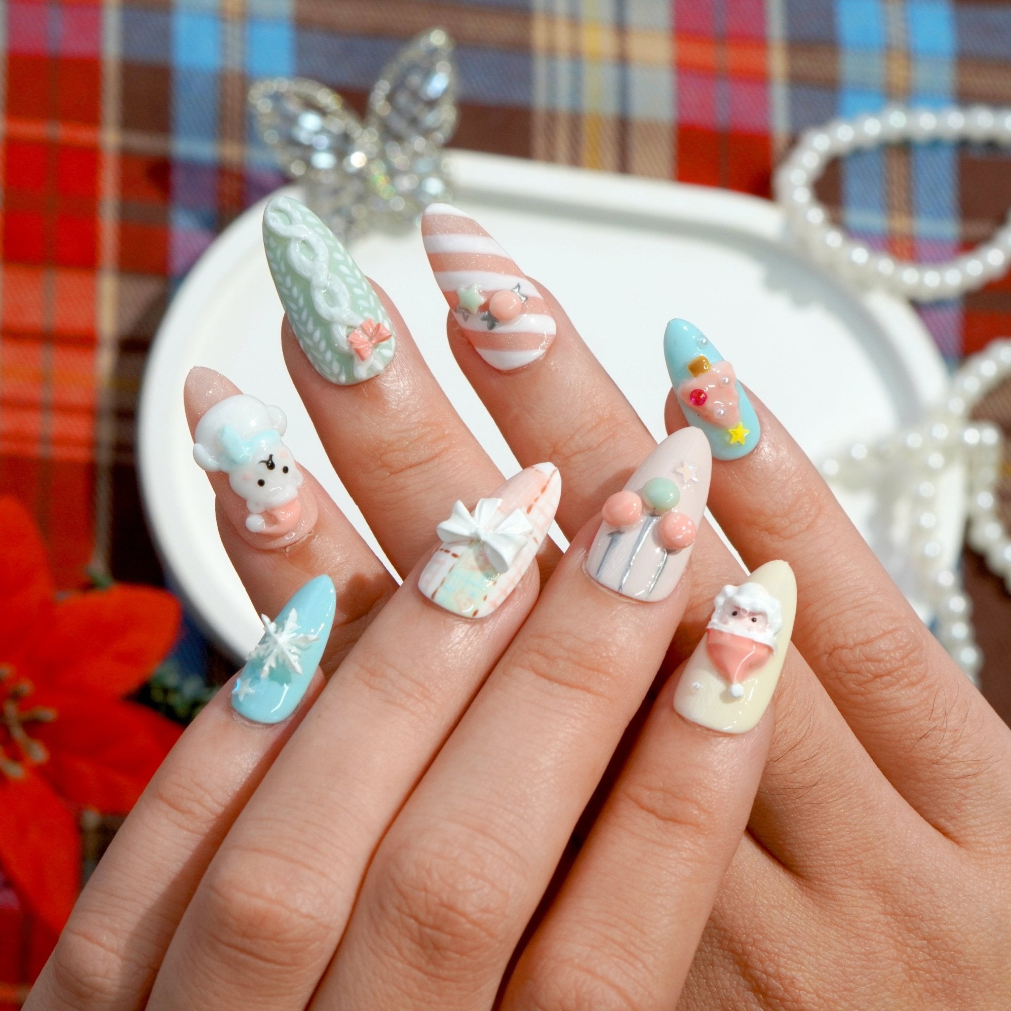 Merry Pastel press-on nails – design close-up by Handora