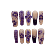 Midnight Orchid black autumn press-on nails by Handora