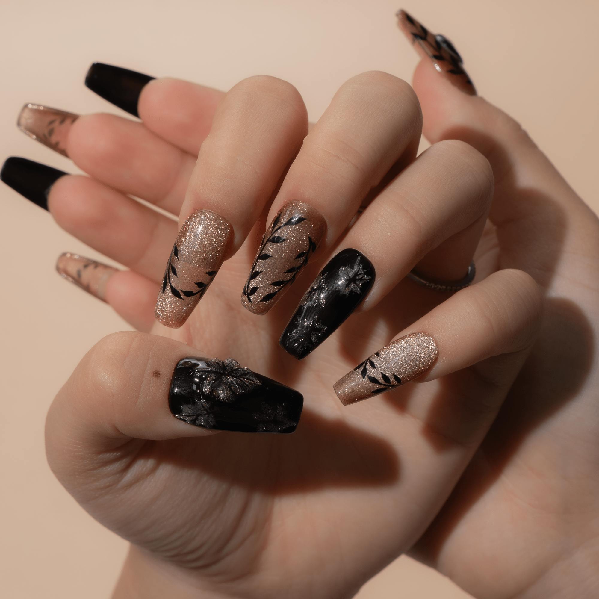 Midnight Sparkle full press-on nail set – sizes XS–L by Handora
