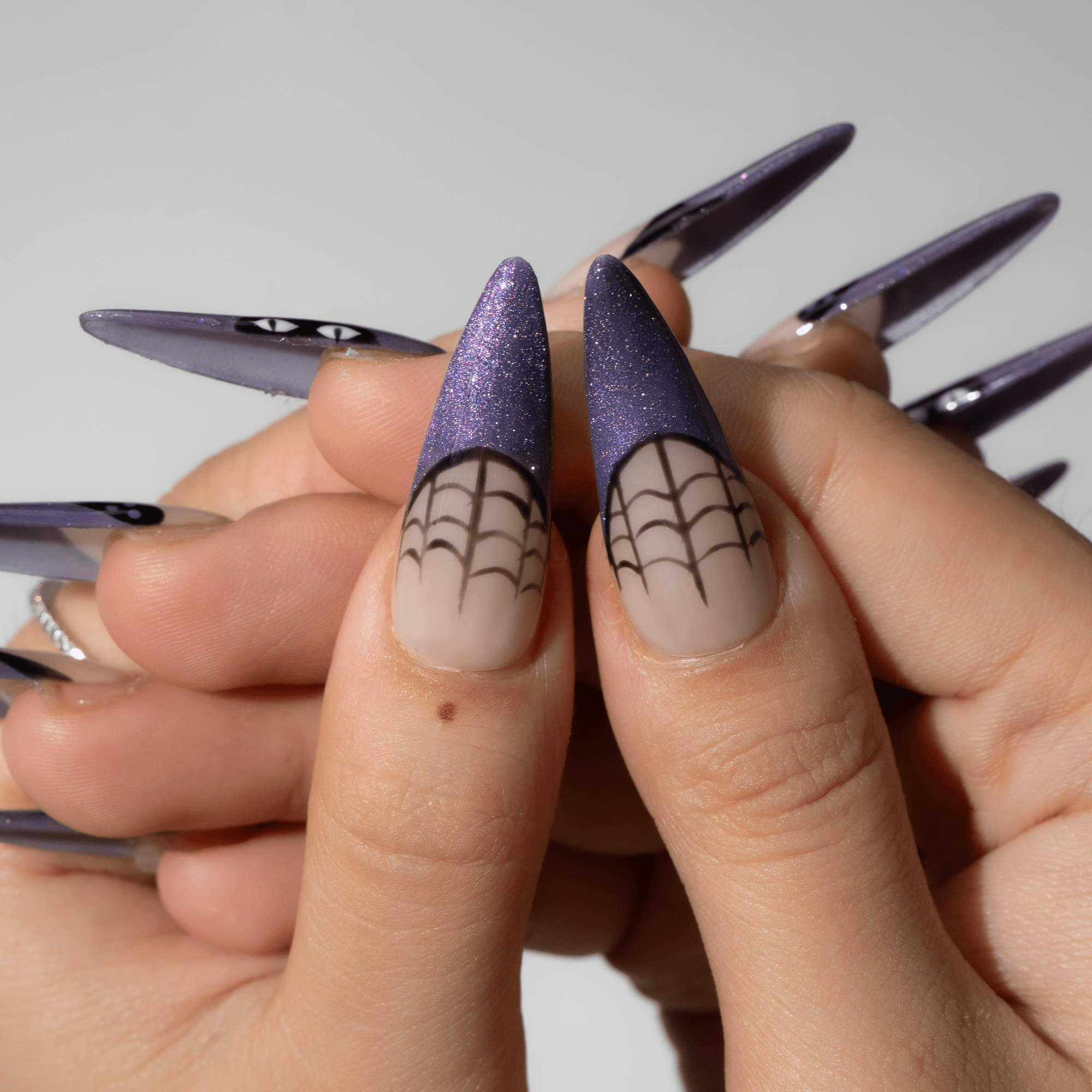 Midnight Web press-on nails – design close-up by Handora