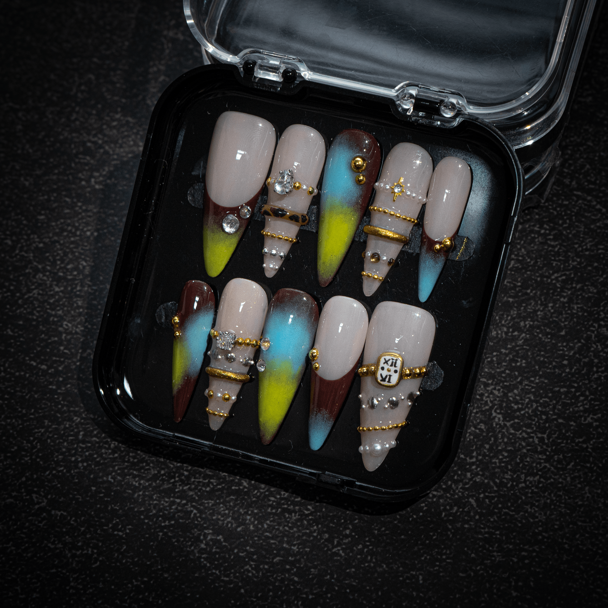 Mystic Aura full press-on nail set – sizes XS–L by Handora