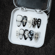 Noir Divine press-on nails – hand-painted reusable gel set by Handora