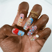 Ocean Reef square press-on nails – design close-up by Handora
