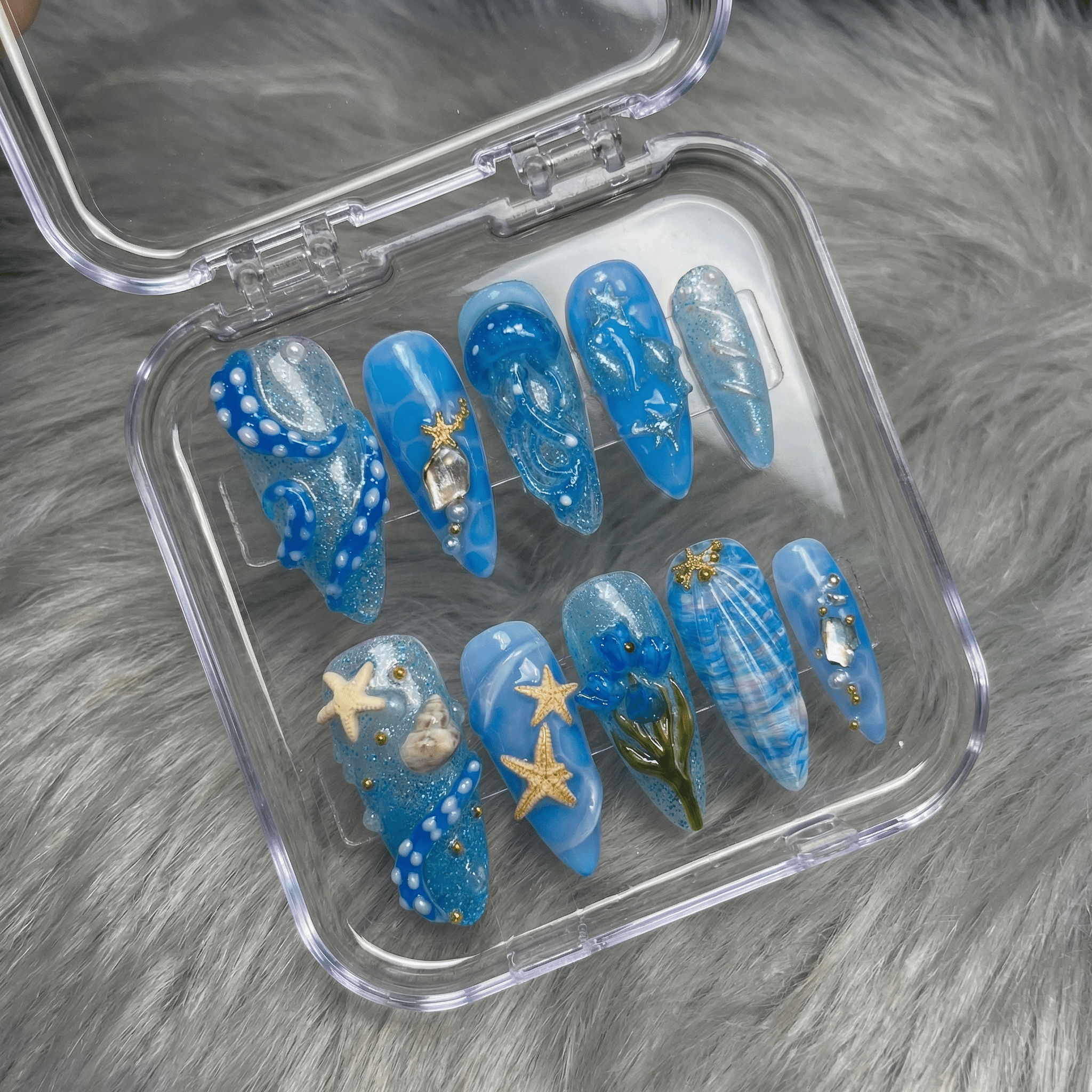 Ocean Wonders salon-quality handmade press-on nails by Handora