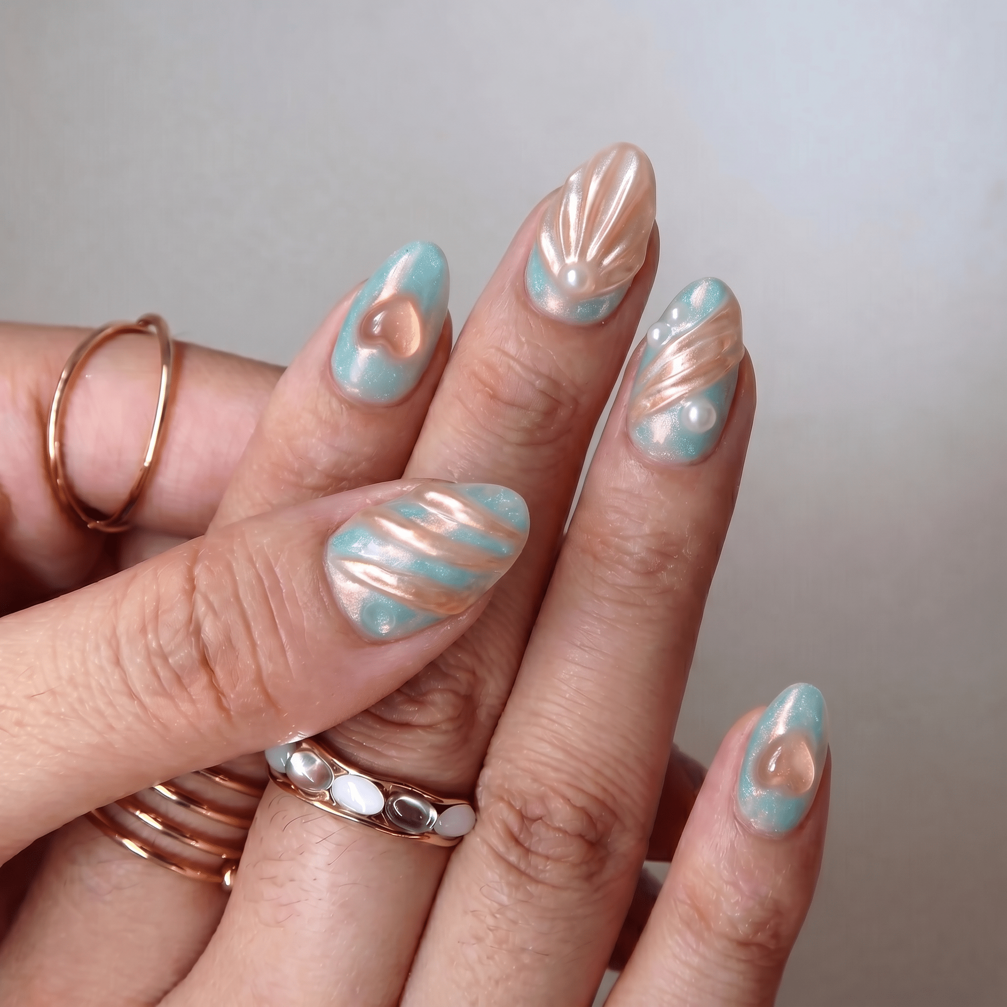 Oceanic Heart press-on nails – hand-painted reusable gel set by Handora