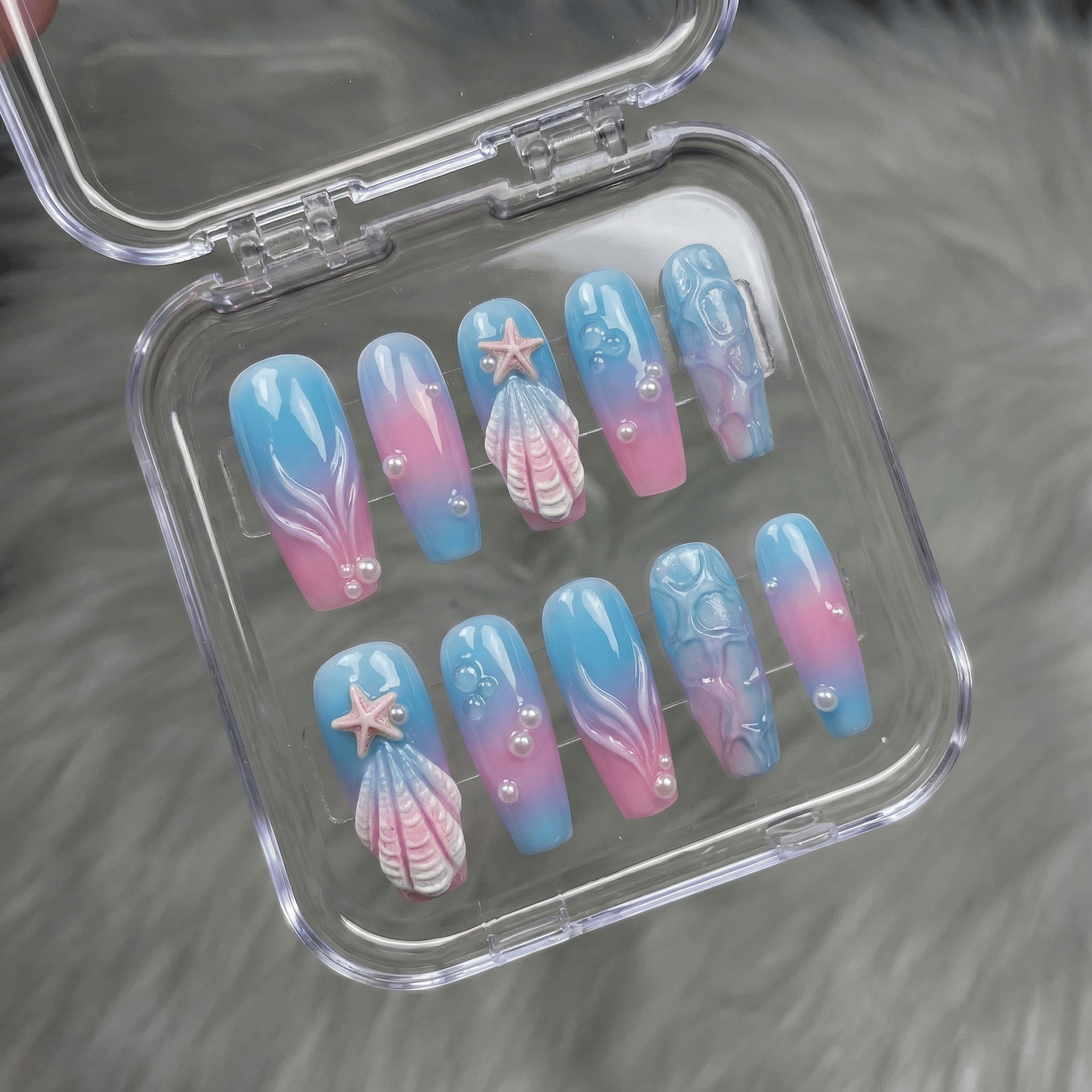 Oceanic Shimmer press-on nails – hand-painted reusable gel set by Handora