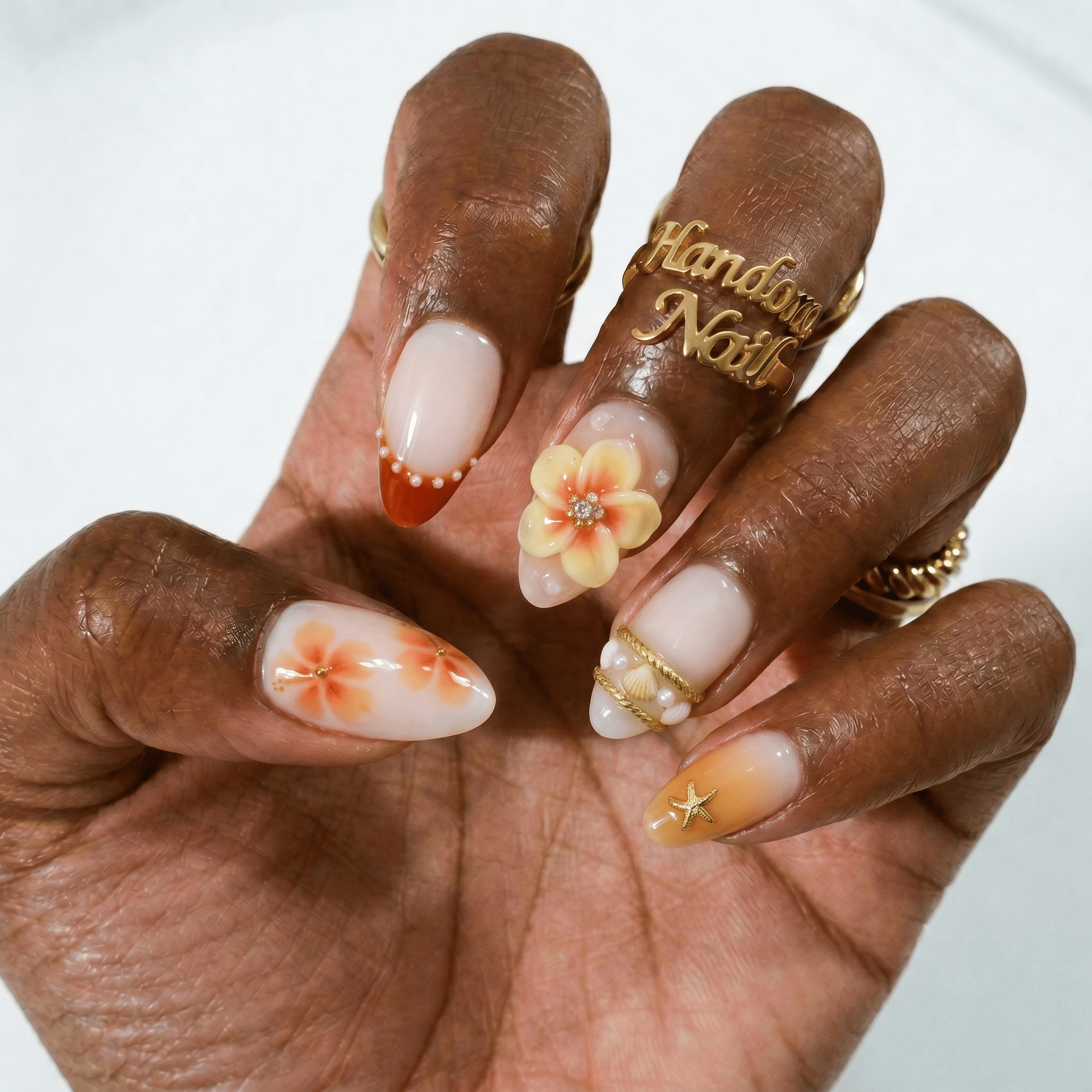 Peach Nectar press-on nails – hand-painted reusable gel set by Handora