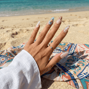 Pearl Mermaid full press-on nail set – sizes XS–L by Handora
