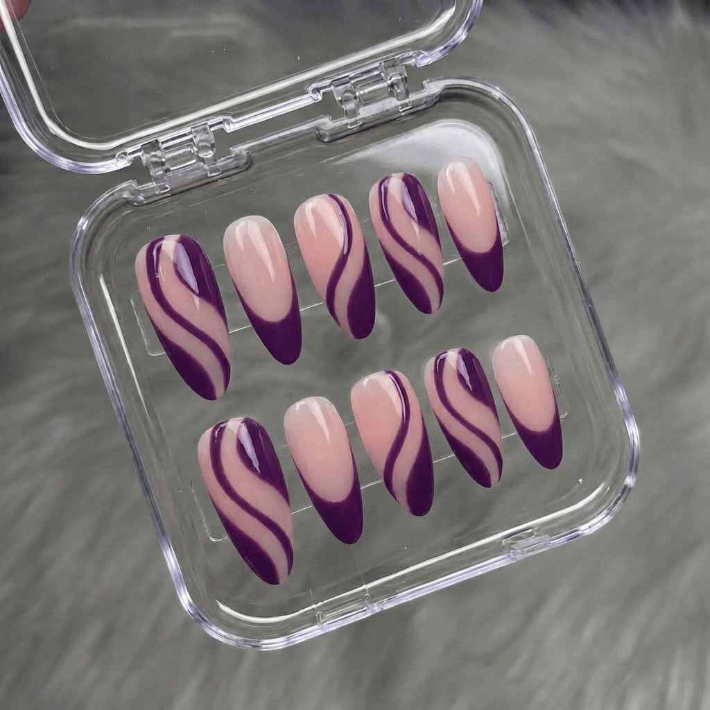 Pearl Wave salon-quality handmade press-on nails by Handora