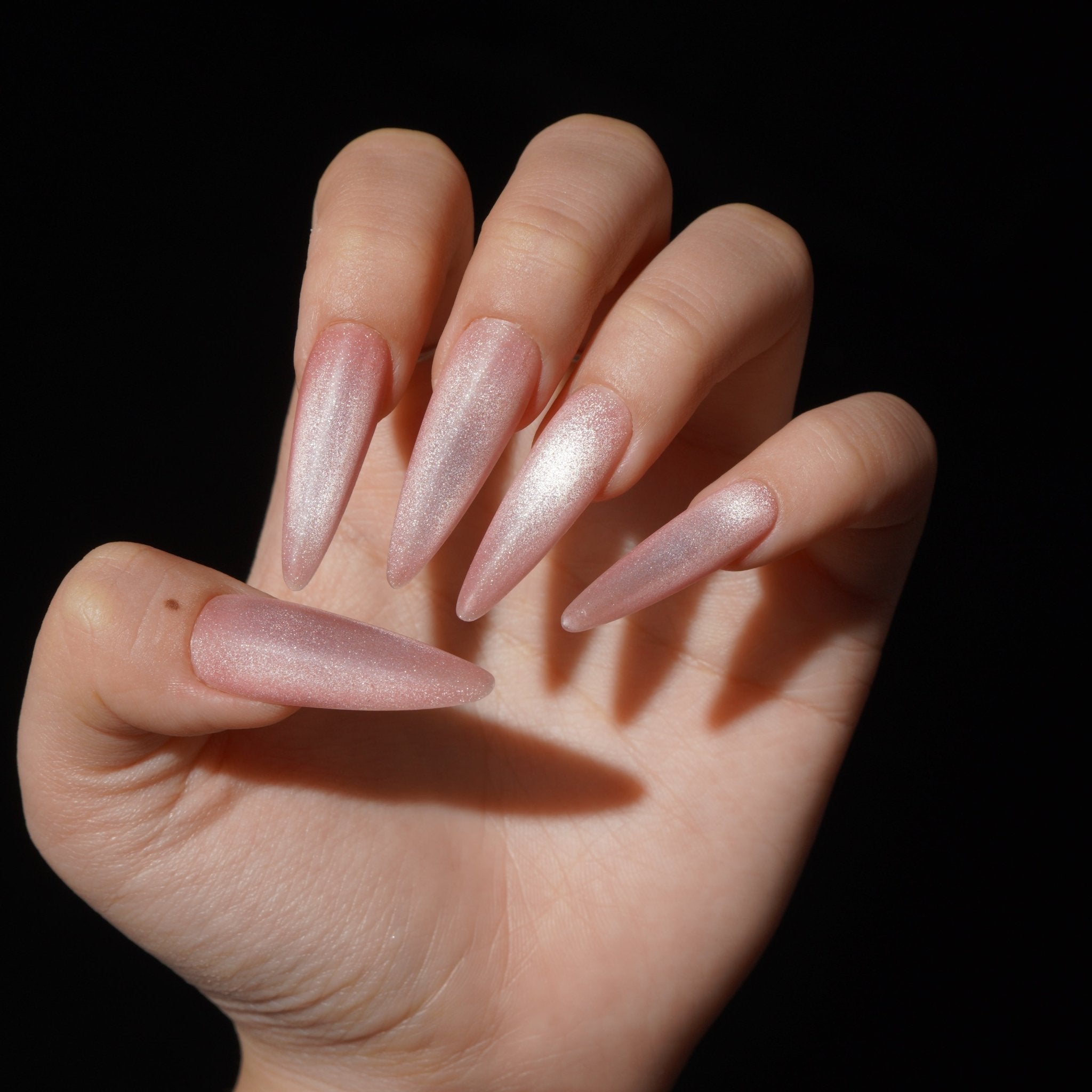 Petalmist cat eye nail design – handmade press-on nails by Handora