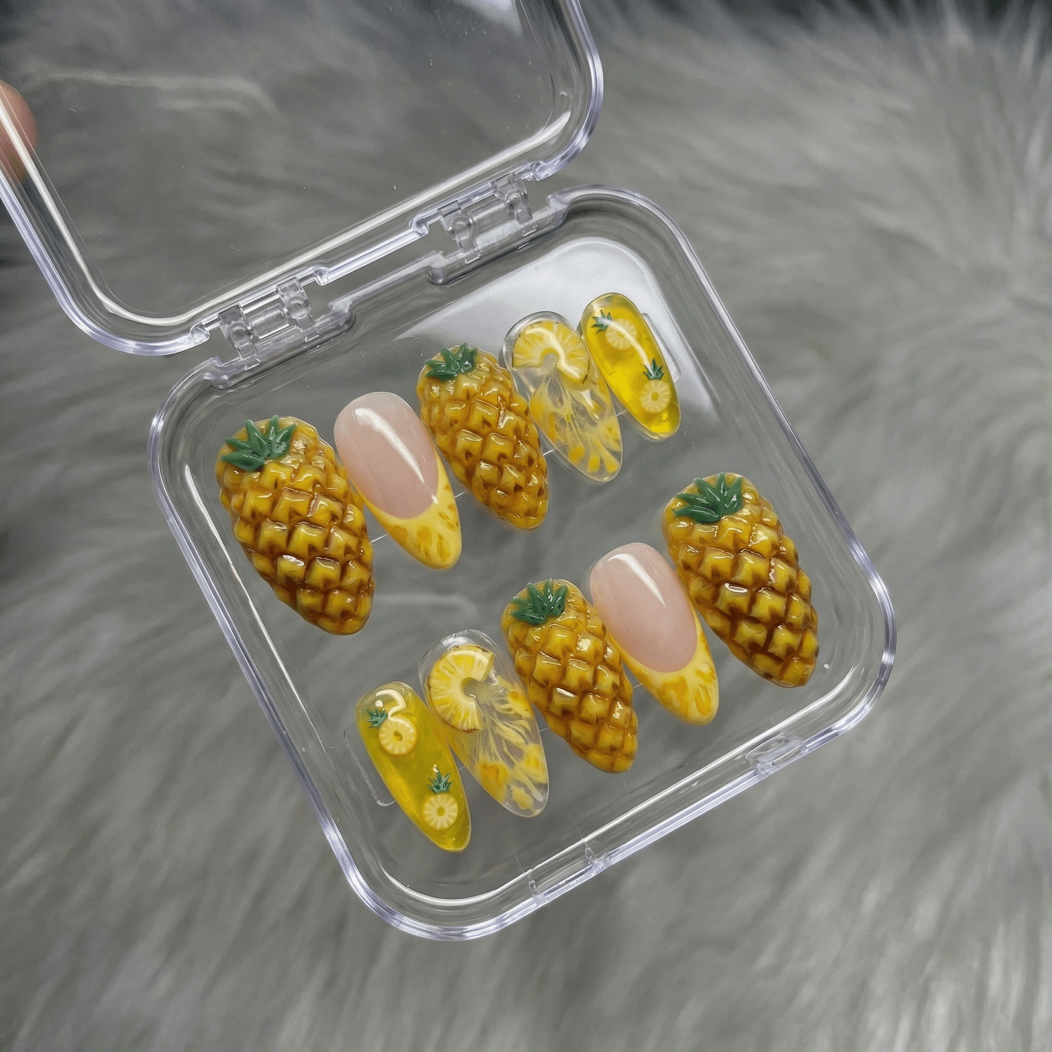 Pineapple Paradise full press-on nail set – sizes XS–L by Handora