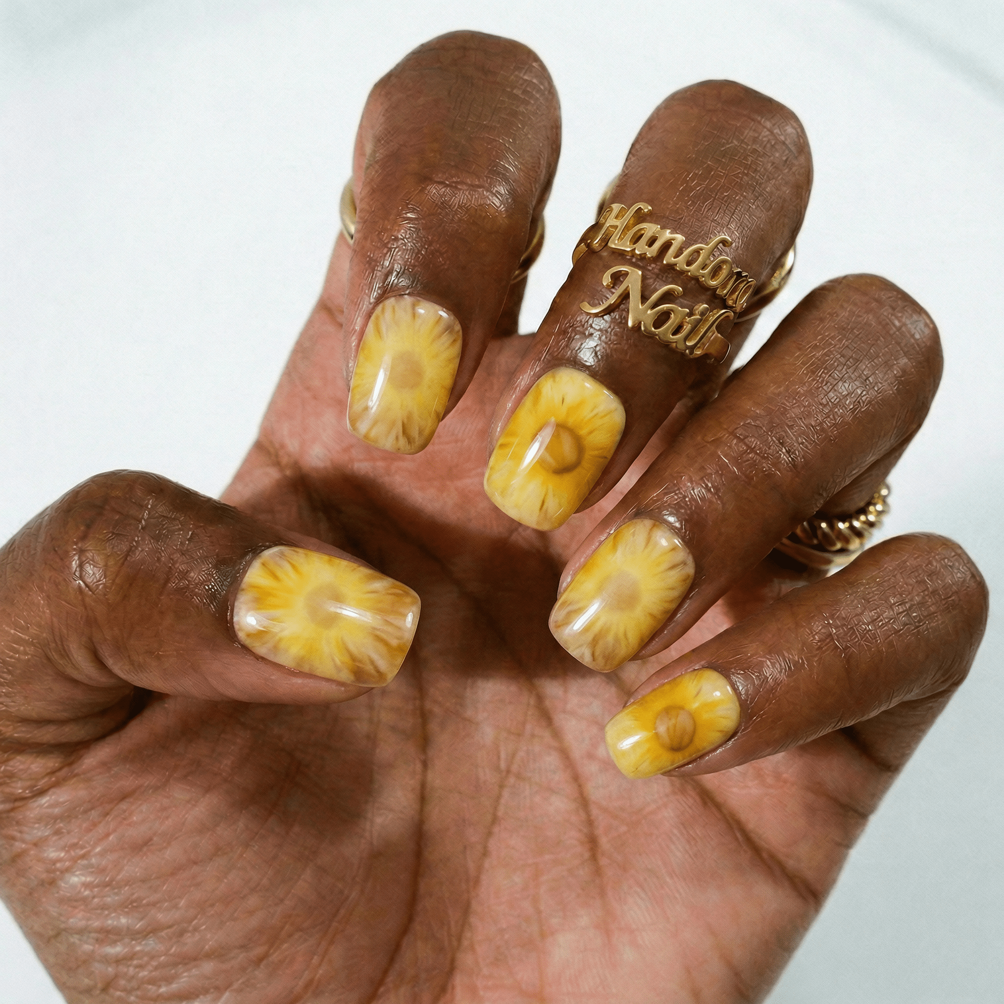Pineapple Slice nail design – handmade press-on nails by Handora